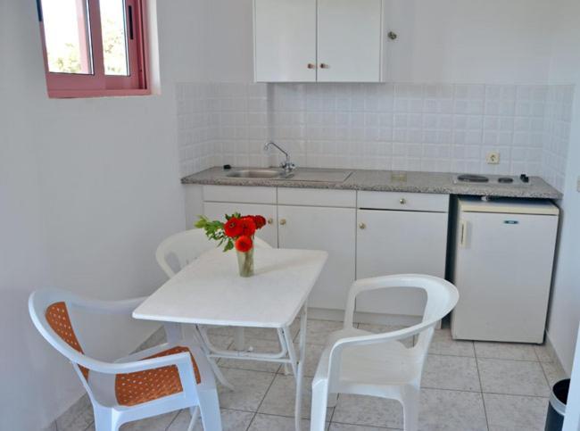 Bona Vista Studios Laganas Chambre photo