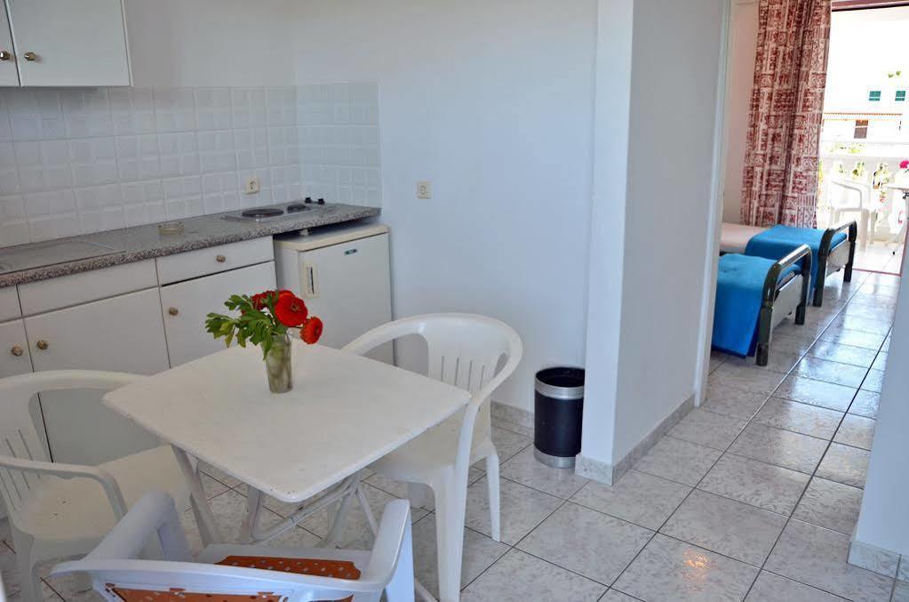 Bona Vista Studios Laganas Extérieur photo